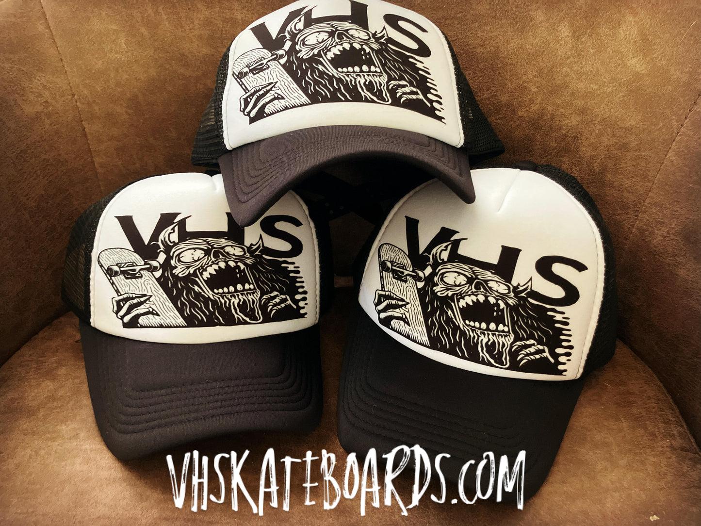 * VHS LOGO TRUCKER STYLE HAT - HIGH QUAILITY, SNAPBACK